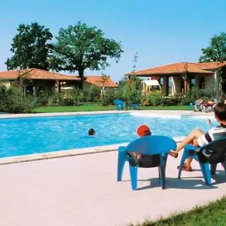 3 Etoiles - Piscine - Eebbii Chalet